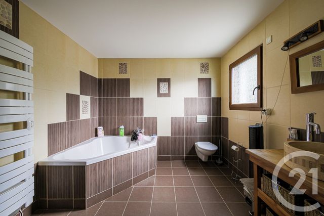 maison à vendre - 8 pièces - 220.0 m2 - NANTES EN RATIER - 38 - RHONE-ALPES - Century 21 Victor Hugo