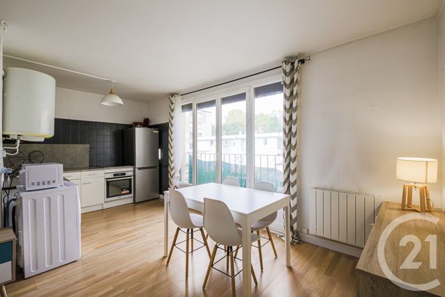 Appartement à vendre - 3 pièces - 46.0 m2 - GRENOBLE - 38 - RHONE-ALPES - Century 21 Victor Hugo