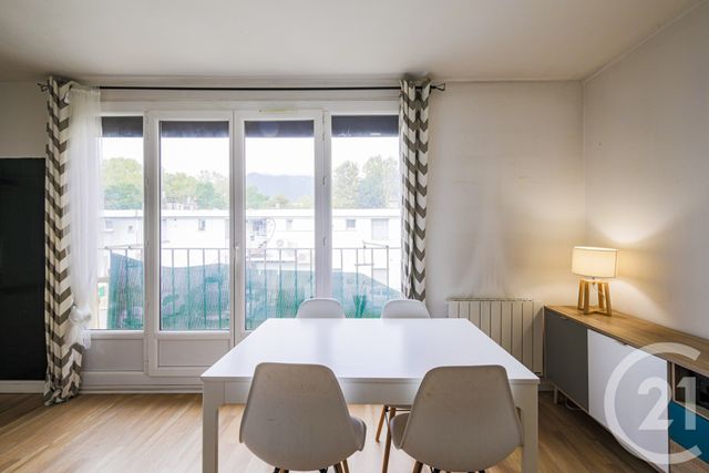 Appartement à vendre - 3 pièces - 46.0 m2 - GRENOBLE - 38 - RHONE-ALPES - Century 21 Victor Hugo