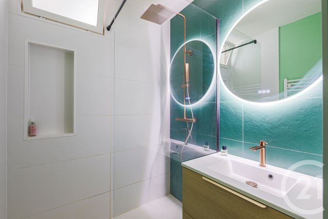 Appartement F3 à vendre - 3 pièces - 71.0 m2 - GRENOBLE - 38 - RHONE-ALPES - Century 21 Victor Hugo