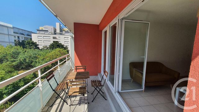 Appartement T3 à louer - 3 pièces - 61.99 m2 - GRENOBLE - 38 - RHONE-ALPES - Century 21 Victor Hugo