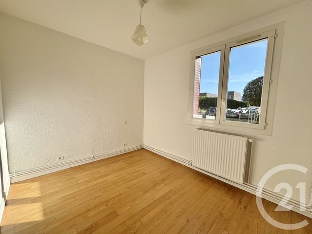 Appartement T3 à louer - 3 pièces - 47.95 m2 - ST MARTIN LE VINOUX - 38 - RHONE-ALPES - Century 21 Victor Hugo