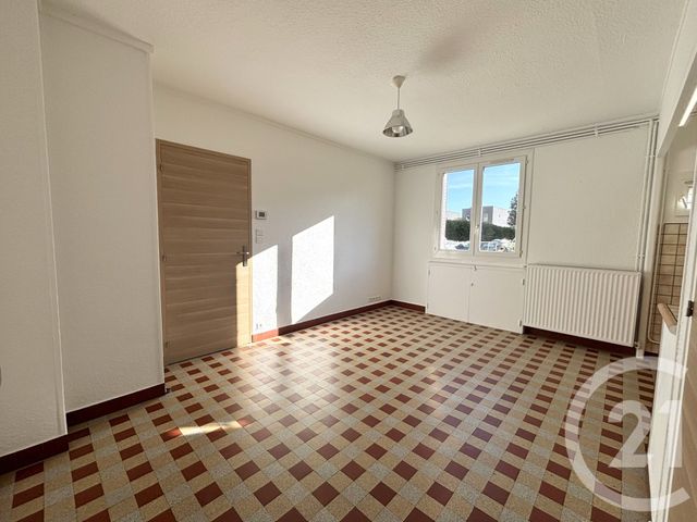 Appartement T3 à louer - 3 pièces - 47.95 m2 - ST MARTIN LE VINOUX - 38 - RHONE-ALPES - Century 21 Victor Hugo