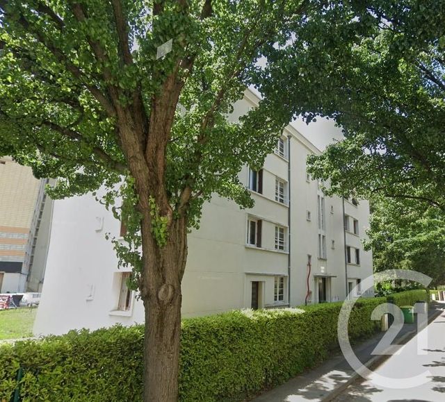 Appartement T3 à louer - 3 pièces - 47.95 m2 - ST MARTIN LE VINOUX - 38 - RHONE-ALPES - Century 21 Victor Hugo