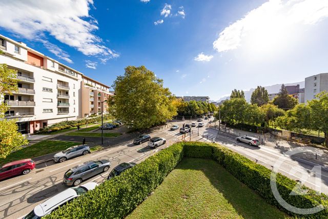 Appartement F4 à vendre - 4 pièces - 85.17 m2 - GRENOBLE - 38 - RHONE-ALPES - Century 21 Victor Hugo