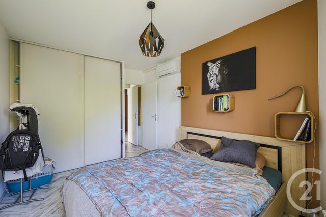 Appartement F4 à vendre - 4 pièces - 85.17 m2 - GRENOBLE - 38 - RHONE-ALPES - Century 21 Victor Hugo