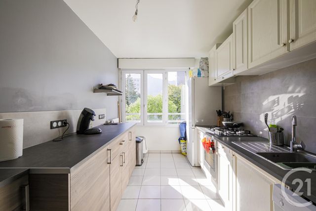 Appartement F4 à vendre - 4 pièces - 85.17 m2 - GRENOBLE - 38 - RHONE-ALPES - Century 21 Victor Hugo