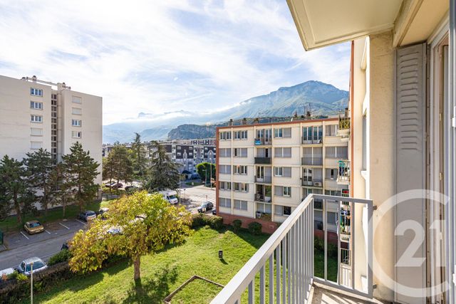 Appartement à vendre - 3 pièces - 76.0 m2 - ECHIROLLES - 38 - RHONE-ALPES - Century 21 Victor Hugo