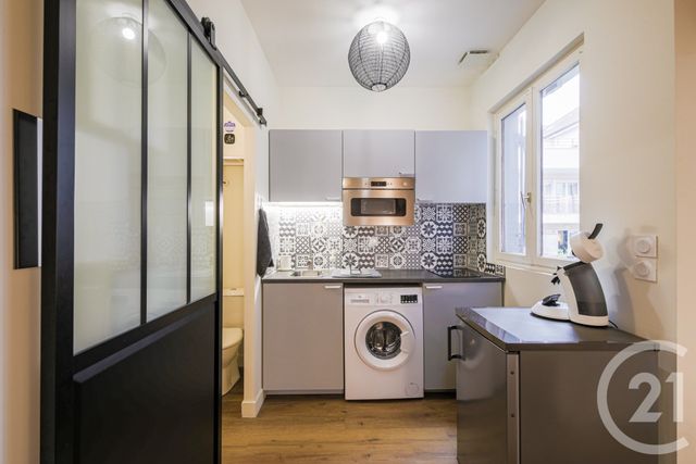 Appartement Studio à vendre - 1 pièce - 18.0 m2 - GRENOBLE - 38 - RHONE-ALPES - Century 21 Victor Hugo