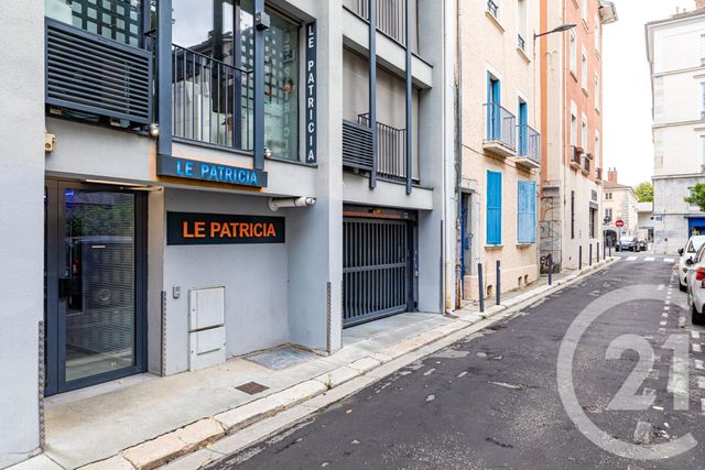 Appartement F2 à vendre - 2 pièces - 26.4 m2 - GRENOBLE - 38 - RHONE-ALPES - Century 21 Victor Hugo