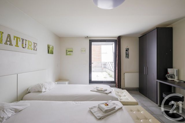 Appartement Studio à vendre - 1 pièce - 24.2 m2 - GRENOBLE - 38 - RHONE-ALPES - Century 21 Victor Hugo