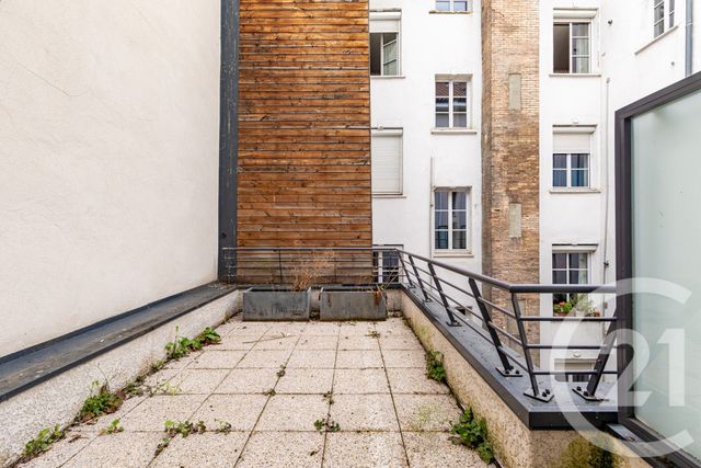 Appartement Studio à vendre - 1 pièce - 24.2 m2 - GRENOBLE - 38 - RHONE-ALPES - Century 21 Victor Hugo