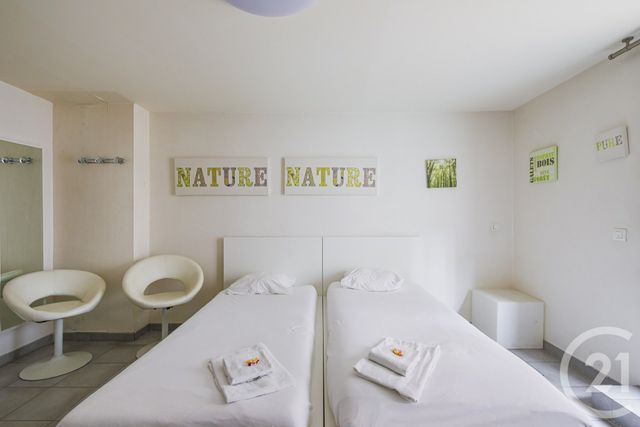 Appartement Studio à vendre - 1 pièce - 24.2 m2 - GRENOBLE - 38 - RHONE-ALPES - Century 21 Victor Hugo