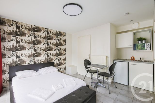 Appartement Studio à vendre - 2 pièces - 47.8 m2 - GRENOBLE - 38 - RHONE-ALPES - Century 21 Victor Hugo