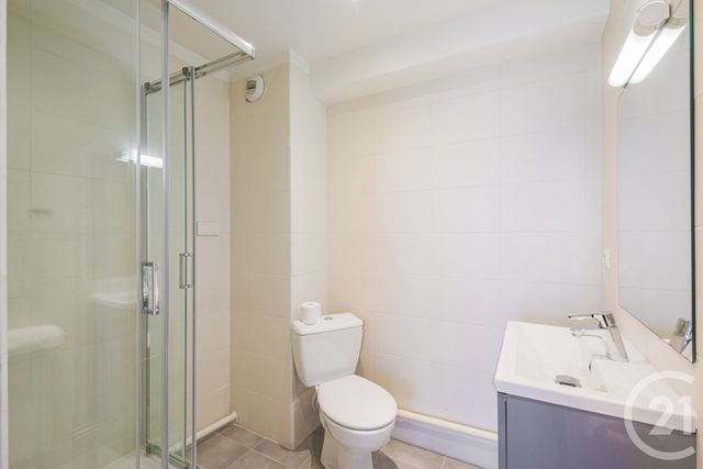 Appartement Studio à vendre - 2 pièces - 47.8 m2 - GRENOBLE - 38 - RHONE-ALPES - Century 21 Victor Hugo