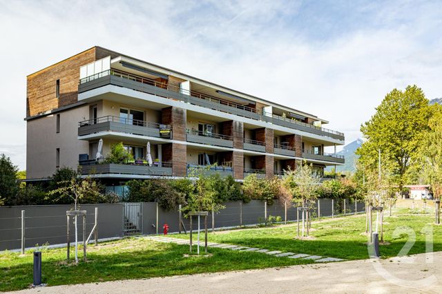 Appartement F3 à vendre - 3 pièces - 62.96 m2 - FONTAINE - 38 - RHONE-ALPES - Century 21 Victor Hugo