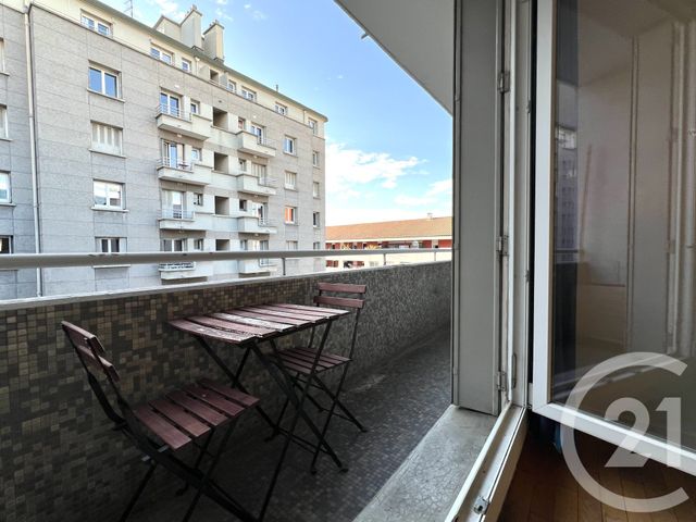 Appartement T4 à louer - 4 pièces - 62.75 m2 - GRENOBLE - 38 - RHONE-ALPES - Century 21 Victor Hugo