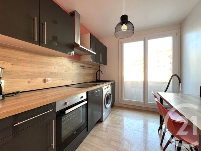 Appartement T4 à louer - 4 pièces - 62.75 m2 - GRENOBLE - 38 - RHONE-ALPES - Century 21 Victor Hugo