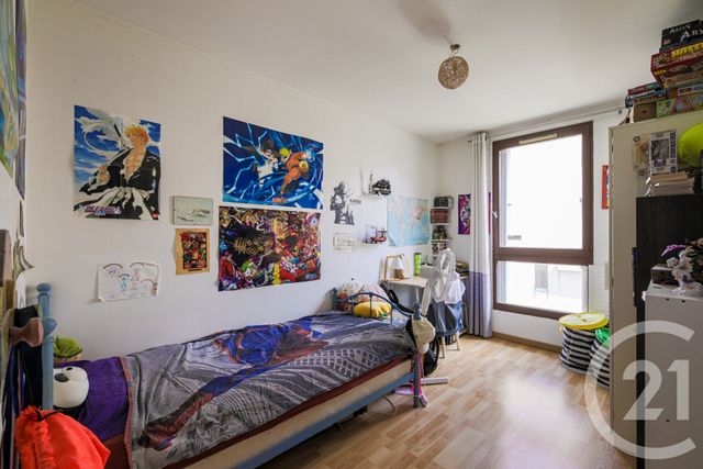 Appartement T3 à vendre - 3 pièces - 72.0 m2 - FONTAINE - 38 - RHONE-ALPES - Century 21 Victor Hugo