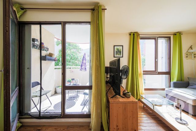 Appartement T3 à vendre - 3 pièces - 72.0 m2 - FONTAINE - 38 - RHONE-ALPES - Century 21 Victor Hugo