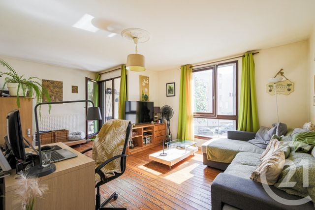 Appartement T3 à vendre - 3 pièces - 72.0 m2 - FONTAINE - 38 - RHONE-ALPES - Century 21 Victor Hugo