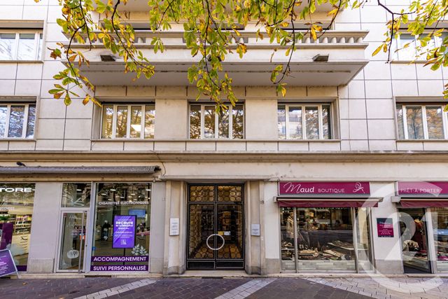 Appartement F4 à vendre - 4 pièces - 124.46 m2 - GRENOBLE - 38 - RHONE-ALPES - Century 21 Victor Hugo