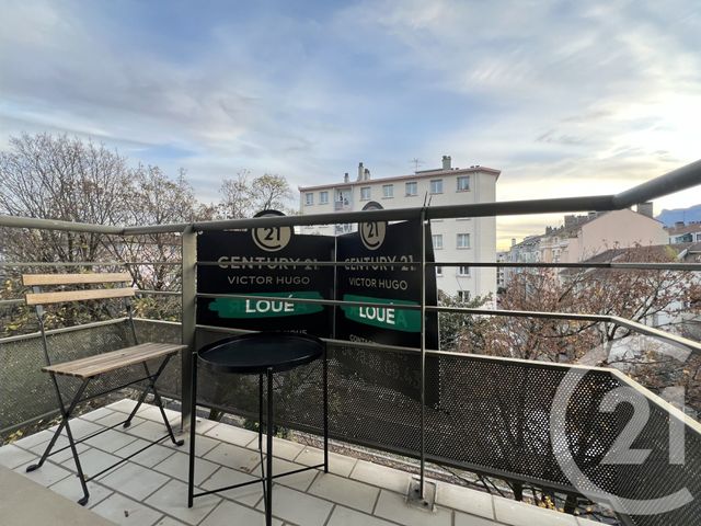 Appartement Studio à louer - 1 pièce - 29.67 m2 - GRENOBLE - 38 - RHONE-ALPES - Century 21 Victor Hugo