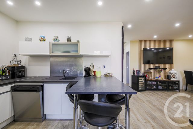 Appartement à vendre - 3 pièces - 62.26 m2 - GRENOBLE - 38 - RHONE-ALPES - Century 21 Victor Hugo