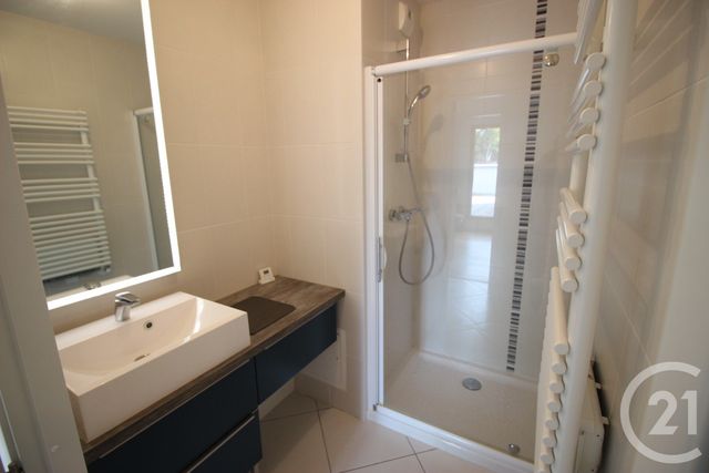 Appartement F4 à vendre - 4 pièces - 97.45 m2 - SEYSSINS - 38 - RHONE-ALPES - Century 21 Victor Hugo