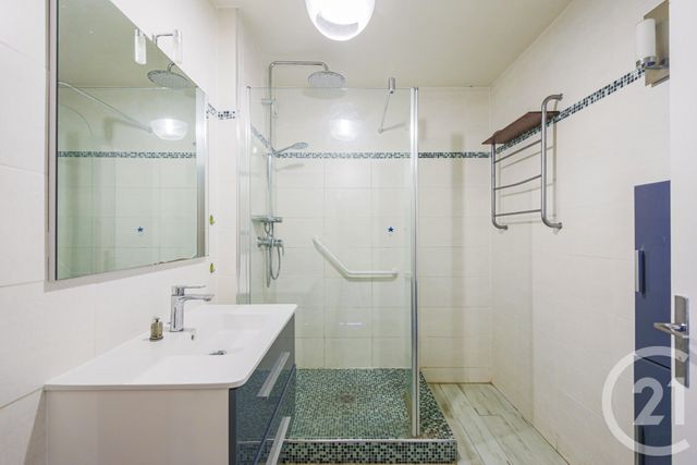 Appartement F4 à vendre - 4 pièces - 80.51 m2 - SEYSSINS - 38 - RHONE-ALPES - Century 21 Victor Hugo