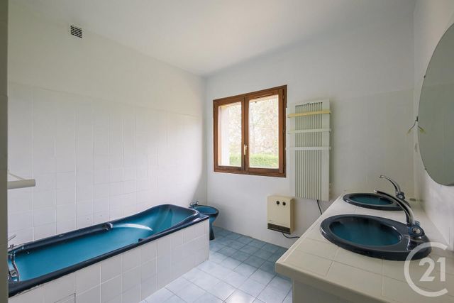 maison à vendre - 7 pièces - 183.48 m2 - VARCES ALLIERES ET RISSET - 38 - RHONE-ALPES - Century 21 Victor Hugo