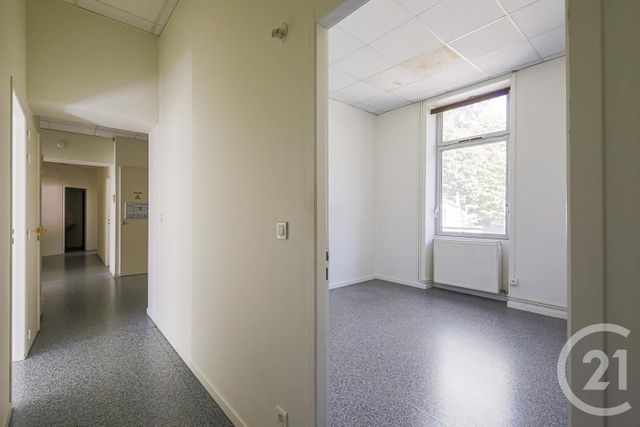 Appartement F7 et + à vendre - 8 pièces - 199.4 m2 - SASSENAGE - 38 - RHONE-ALPES - Century 21 Victor Hugo