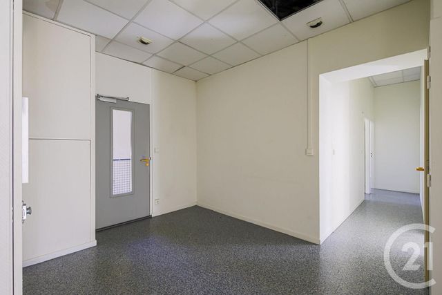 Appartement F7 et + à vendre - 8 pièces - 199.4 m2 - SASSENAGE - 38 - RHONE-ALPES - Century 21 Victor Hugo