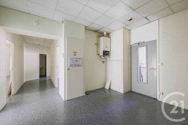 Appartement F7 et + à vendre - 8 pièces - 199.4 m2 - SASSENAGE - 38 - RHONE-ALPES - Century 21 Victor Hugo