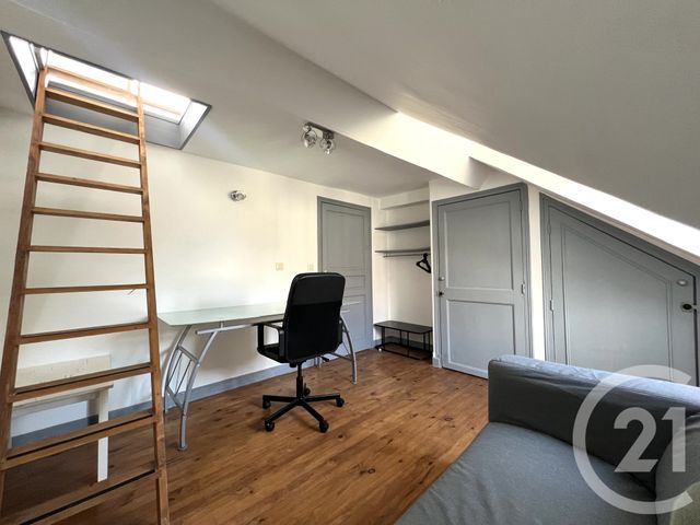 Appartement T2 à louer - 2 pièces - 69.12 m2 - GRENOBLE - 38 - RHONE-ALPES - Century 21 Victor Hugo