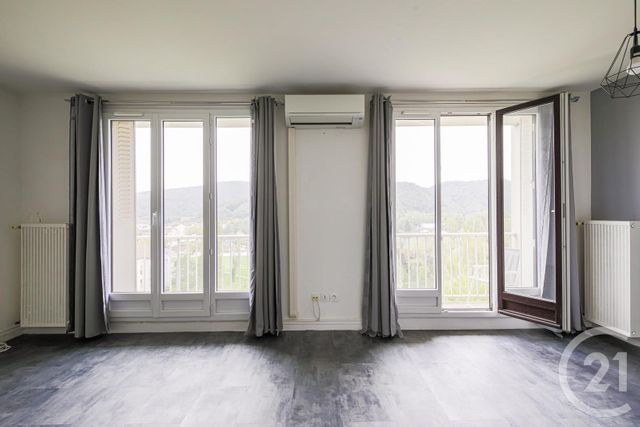 Appartement F3 à vendre - 3 pièces - 67.4 m2 - LE PONT DE CLAIX - 38 - RHONE-ALPES - Century 21 Victor Hugo