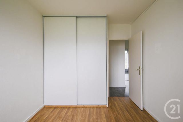 Appartement F3 à vendre - 3 pièces - 67.4 m2 - LE PONT DE CLAIX - 38 - RHONE-ALPES - Century 21 Victor Hugo