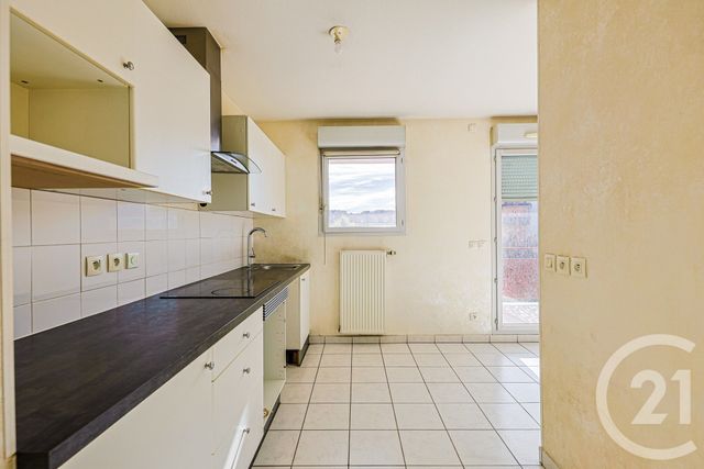 Appartement F2 à vendre - 2 pièces - 49.62 m2 - ST MARTIN D HERES - 38 - RHONE-ALPES - Century 21 Victor Hugo