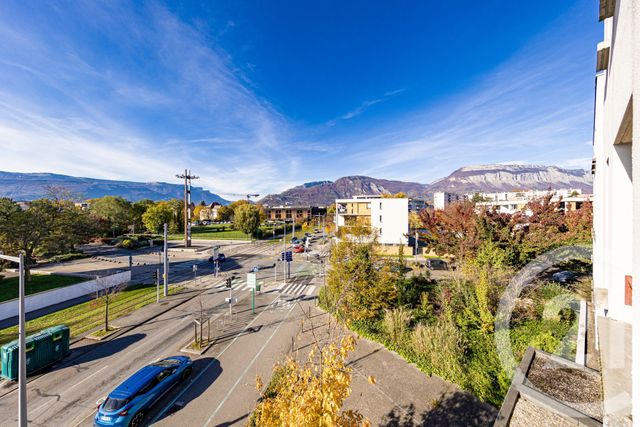 Appartement F2 à vendre - 2 pièces - 49.62 m2 - ST MARTIN D HERES - 38 - RHONE-ALPES - Century 21 Victor Hugo