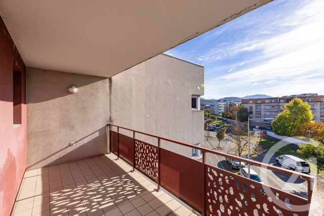 Appartement F2 à vendre - 2 pièces - 49.62 m2 - ST MARTIN D HERES - 38 - RHONE-ALPES - Century 21 Victor Hugo