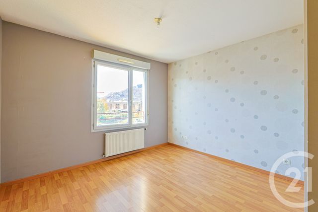 Appartement F2 à vendre - 2 pièces - 49.62 m2 - ST MARTIN D HERES - 38 - RHONE-ALPES - Century 21 Victor Hugo