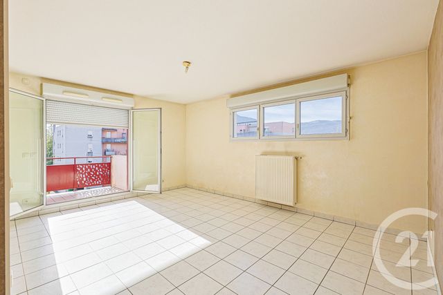 Appartement F2 à vendre - 2 pièces - 49.62 m2 - ST MARTIN D HERES - 38 - RHONE-ALPES - Century 21 Victor Hugo