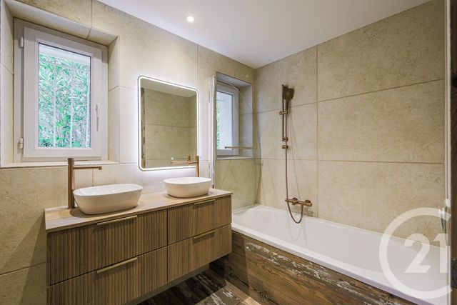 maison à vendre - 4 pièces - 123.0 m2 - CLAIX - 38 - RHONE-ALPES - Century 21 Victor Hugo