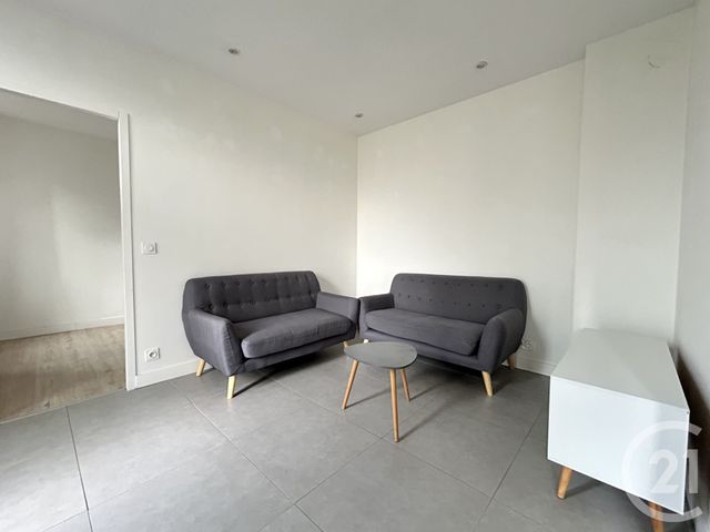 Appartement T2 à louer - 2 pièces - 37.27 m2 - ST MARTIN D HERES - 38 - RHONE-ALPES - Century 21 Victor Hugo