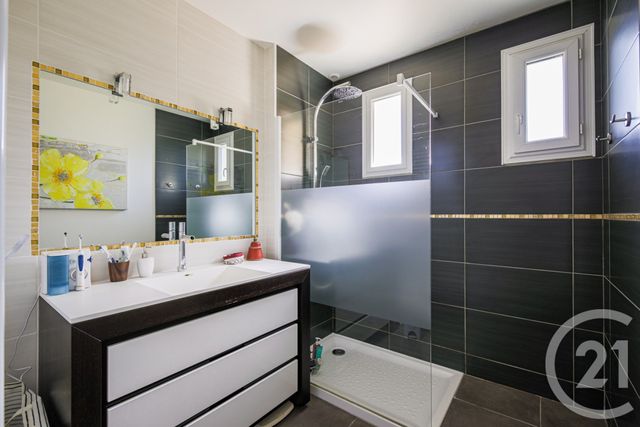 maison à vendre - 7 pièces - 220.0 m2 - CLAIX - 38 - RHONE-ALPES - Century 21 Victor Hugo