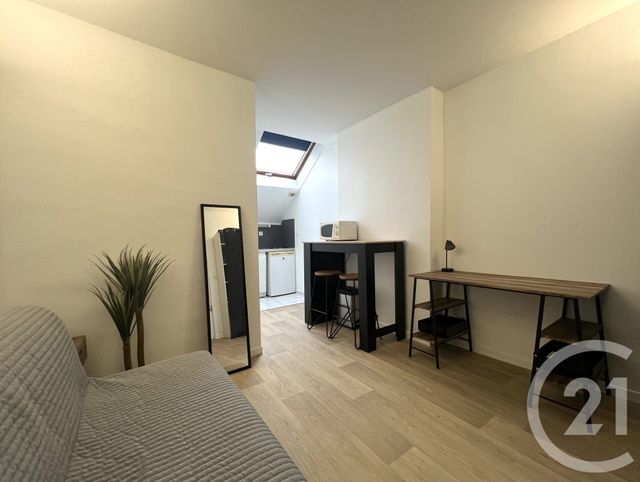 Appartement Studio à louer - 1 pièce - 16.45 m2 - GRENOBLE - 38 - RHONE-ALPES - Century 21 Victor Hugo