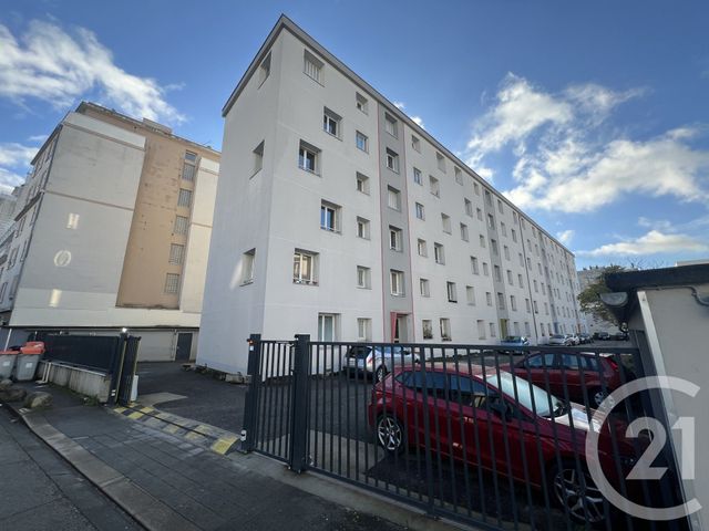 parking à louer - 15.0 m2 - GRENOBLE - 38 - RHONE-ALPES - Century 21 Victor Hugo