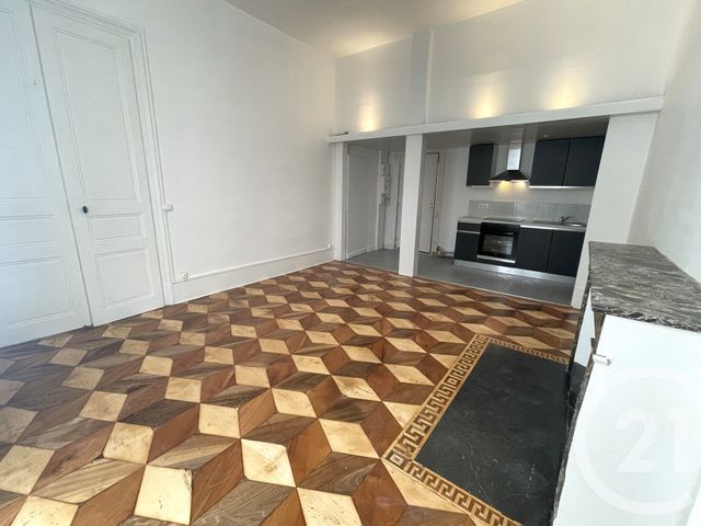 Appartement T2 à louer - 2 pièces - 43.45 m2 - GRENOBLE - 38 - RHONE-ALPES - Century 21 Victor Hugo