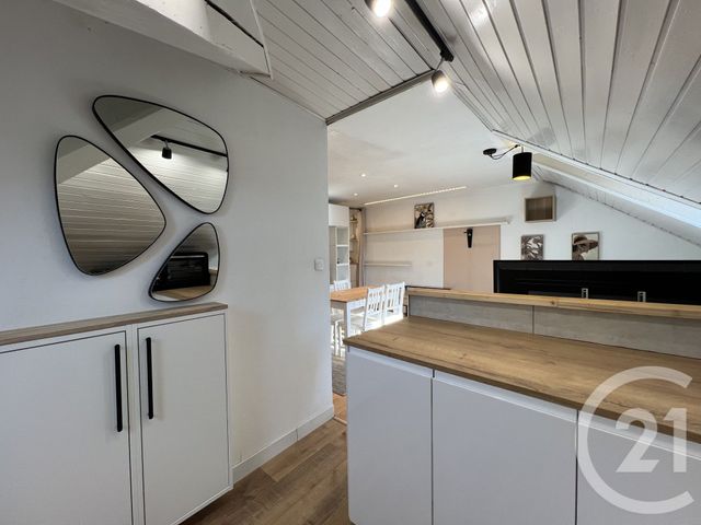 Appartement T2 à louer - 2 pièces - 32.07 m2 - GRENOBLE - 38 - RHONE-ALPES - Century 21 Victor Hugo