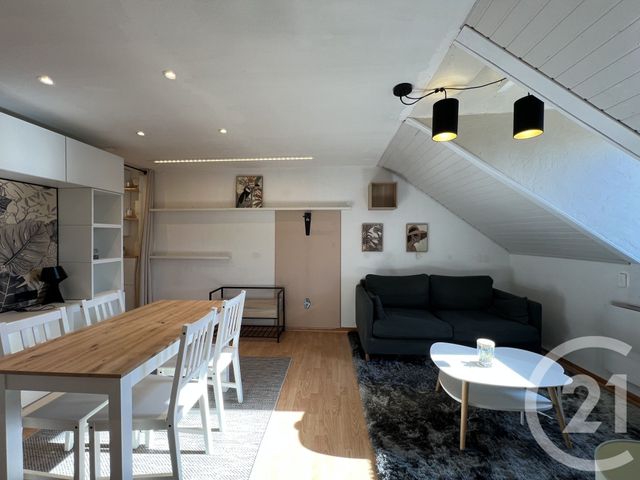 Appartement T2 à louer - 2 pièces - 32.07 m2 - GRENOBLE - 38 - RHONE-ALPES - Century 21 Victor Hugo